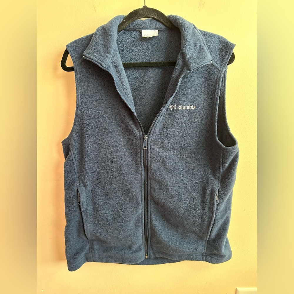 Columbia Men’s Navy Fleece Vest M